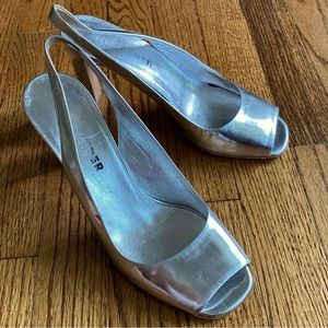 Jil Sander silver leather sling back heels women’s size 6.
